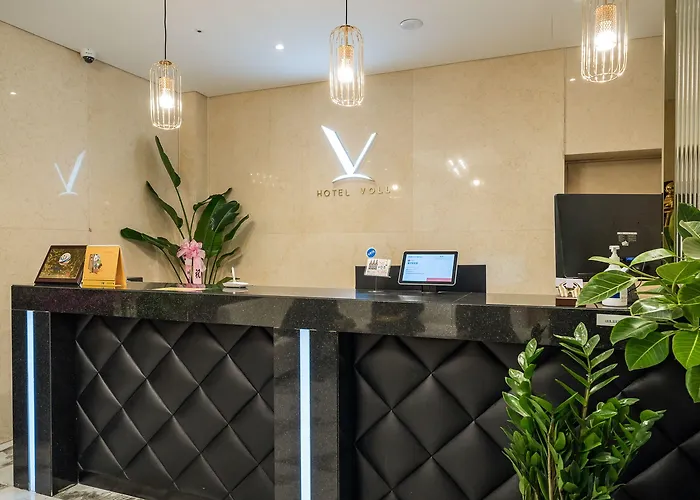 Voll Otel